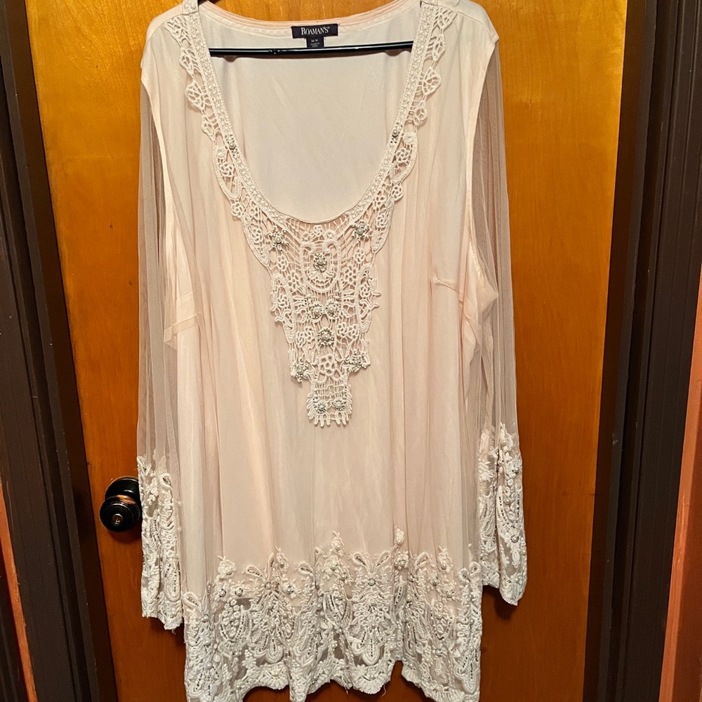 Women’s size 30 W dressy top